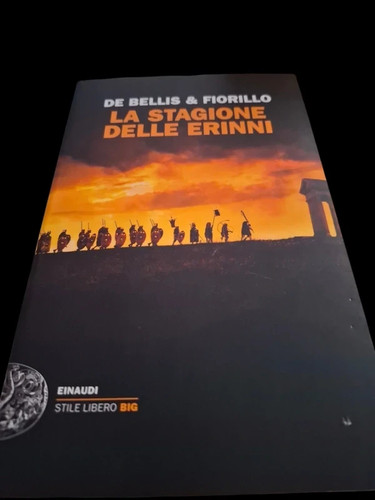 Stagione delle erinni - stagione,