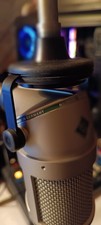 MICROFONO NEUMANN BCM 705 a
