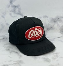 Cappellino regolabile Obey -