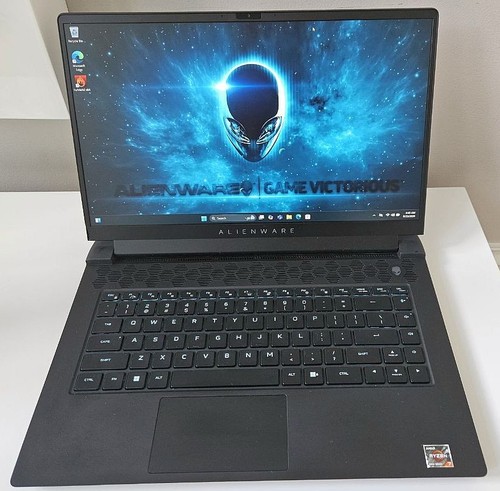 Alienware m15 6 pollici - alienware, r7