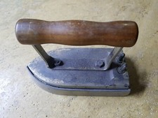 Ferro da stiro vintage con