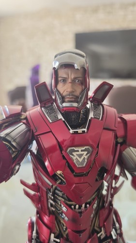 Hot toys marvel iron - marvel,
