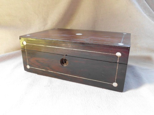 Antica scatola legno per - in,