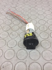 VOLKSWAGEN POLO (2005-2009) 1.2 BENZINA 47KW 5P  CARICATORE 12V POSTERIORE DESTR