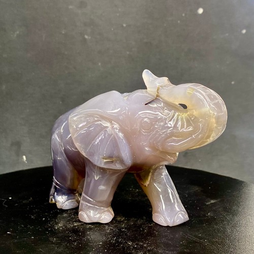 Elefante cristallo intagliato