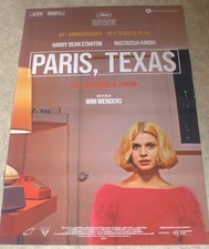 Affiche cinéma roulée