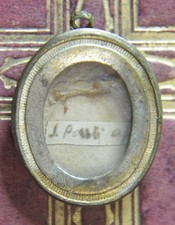 relic reliquary reliquia