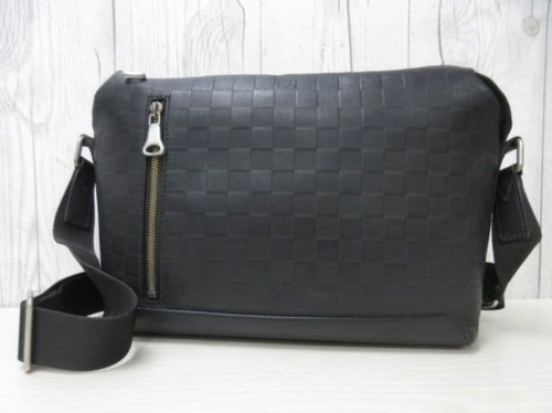 Louis vuitton damier infini - louis,