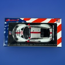 Spark 1:43 Porsche 911 RSR