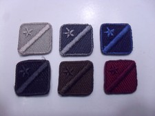 2 TOPPE PATCH APPLICAZIONI RICAMO TESSUTO TERMOADESIVE O CUCIRE DIM. 1,5X1,5 cm.