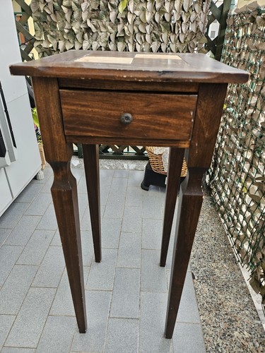 Tavolino stile arte - stile,