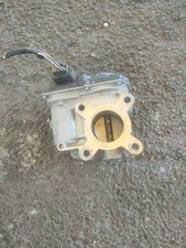 CORPO FARFALLATO PER RENAULT