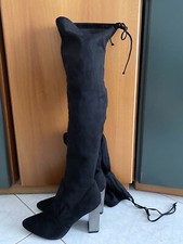 stivali al ginocchio da donna in camoscio con tacco ricoperto in metallo argento