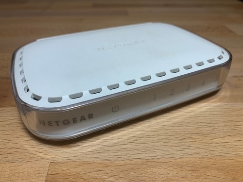Netgear fs605 switch - fs605, di