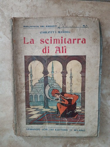 Carlotta mandel scimitarra - la,