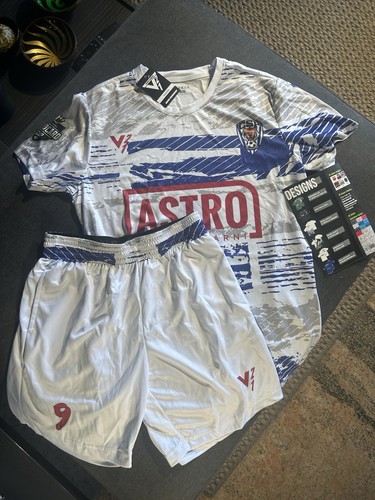 Kit calcio personalizzato - , –