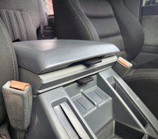 GQ Raised Centre Console