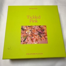 Puzzle a pezzi rosa solletico