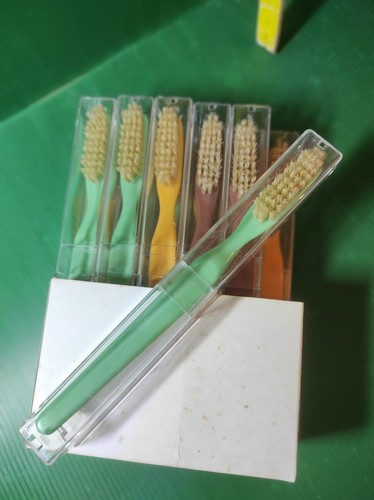 Spazzolini denti vintage - spazzolini,