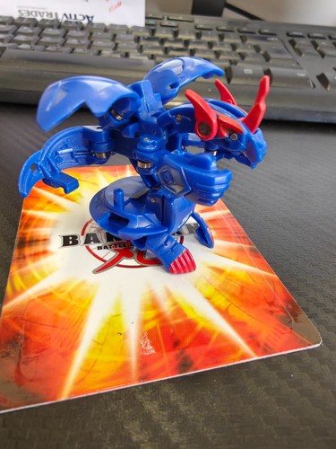 Bakugan blitz dragonoid - bakugan,