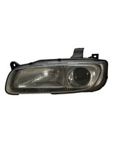Fanale anteriore sinistro asx ant sx per modello MAZDA 323 ricambio usato