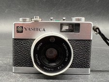 Macchina fotografica yashica - fotografica,