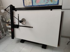 Tavolo da disegno Bieffe 160 x 100 con tecnigrafo sgabello e portaoggetti