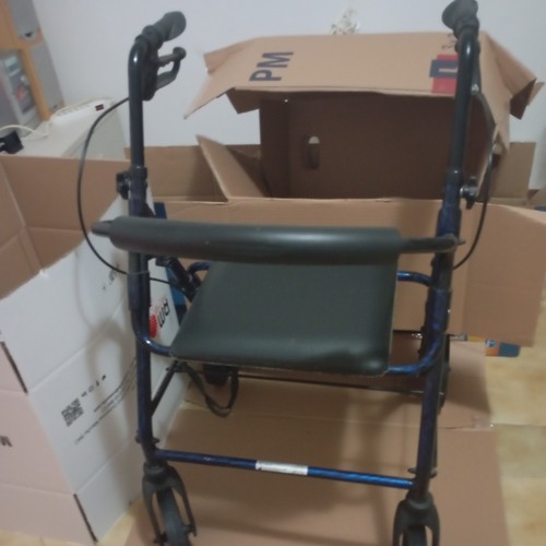 Deambulatore per anziani - deambulatore,