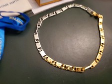 LOUIS VUITTON 19" Catena