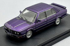 BMW M5 (E28) - viola - King