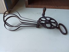 Vintage 1940s kitchen whisk - 1940s,