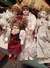 4 BAMBOLE. COME DA FOTO.