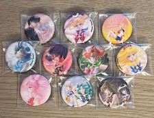 Lotto 10 Distintivi Set