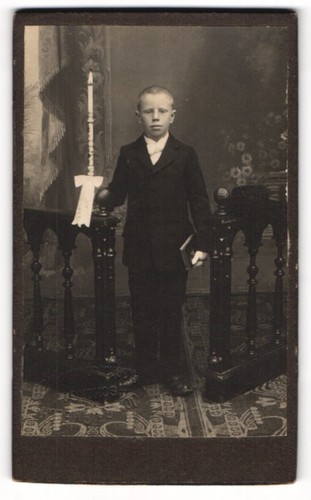 Fotografia del giovane ragazzo