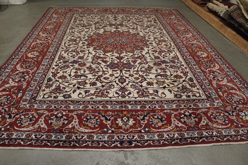 Antico tappeto orientale
