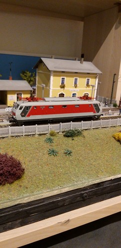 Locomotiva lima 444 - h0, e