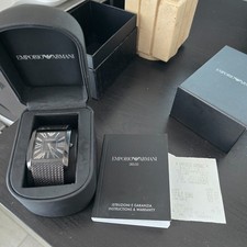 Emporio Armani Classic AR2028 – Orologio Uomo Quarzo Nero Acciaio Mesh Elegante