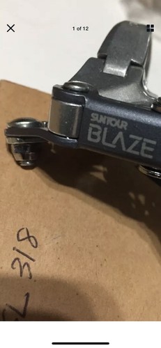 Deragliatore anteriore per