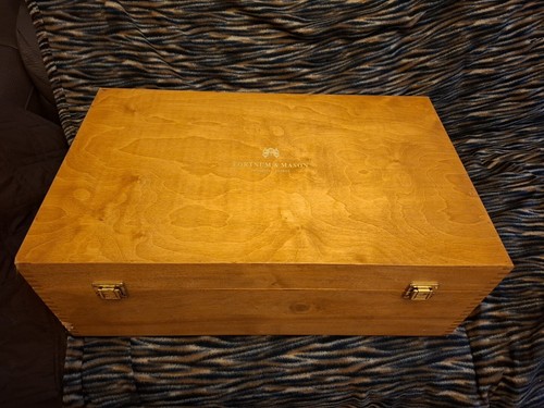 Large 62x38x22cm empty fortnum - 62x38x22cm,