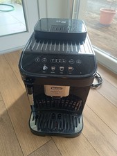 macchina da caffè automatica, De’Longhi Magnifica Evo, funzionante