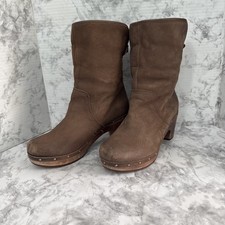 Stivali zoccoli UGG Lynnea II