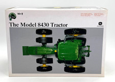 ERTL - Precision Series 2 #4 - Trattore John Deere Model 8430 - Scala 1:32