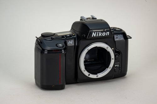 Nikon 601 film camera - f-601,
