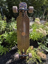 Longboard Caricato Tan Tein