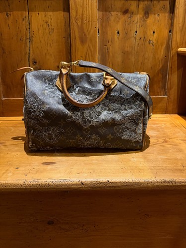 Louis vuitton limited edition - louis,