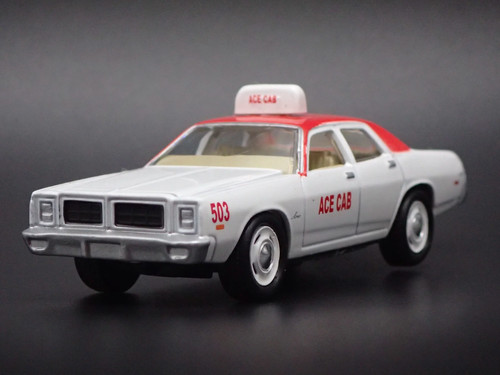 1977 dodge monaco door - 77,