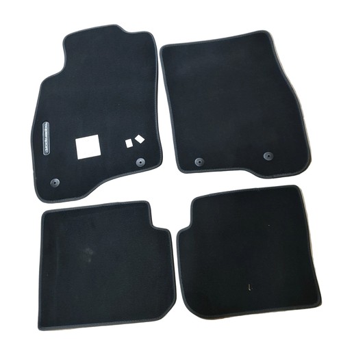 Set tappetini moquette - ,