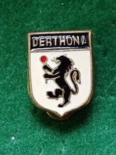 DERTHONA piedino buttonhole