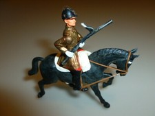 britains swoopet banda