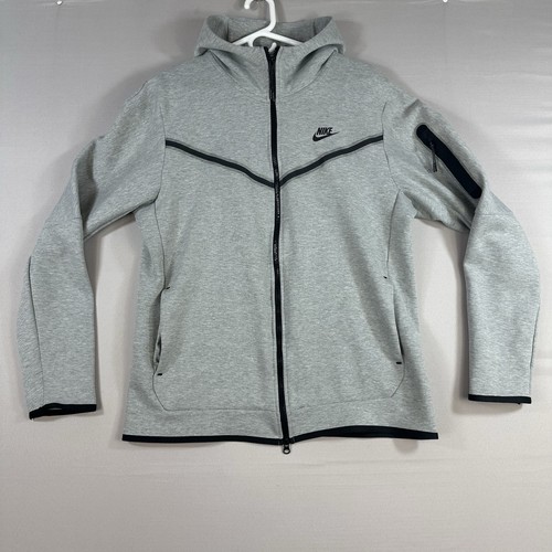 Nike sportswear tech - nike,